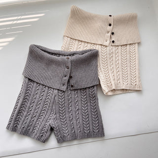 Slim Knitted sweater and knit shorts set