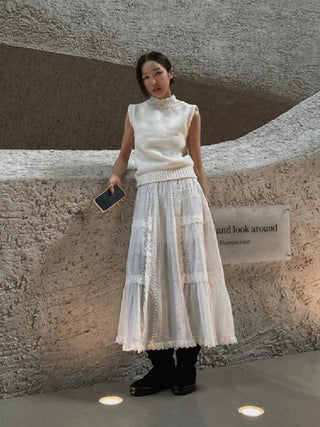 Korean lace stitching skirt