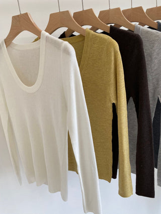 U-neck slim fit woolen knit top