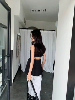 Sleeveless V-Neck Backless top