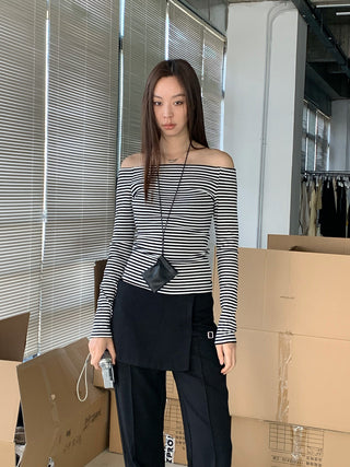 Comfortable Slim Fit Off-Shoulder Long Sleeve Top