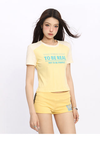 Slim-fit raglan graphic top