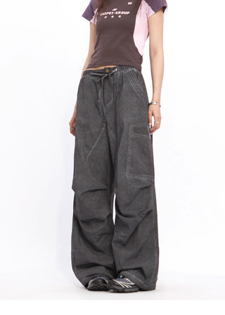 Wide-leg perachute trousers