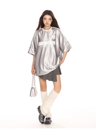 Metallic oversized lettering top