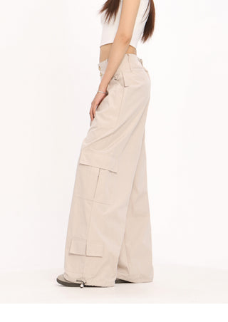 Wide-leg loose cargo trousers