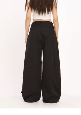 Wide-leg loose cargo trousers