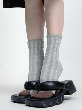 Striped Toe Gray Pile Socks