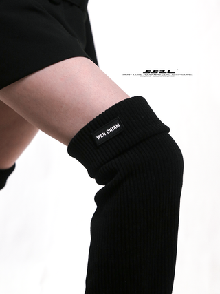 Pure black label corduroyCuff leg socks