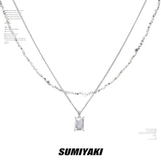 Double-layered clavicle chain pendant