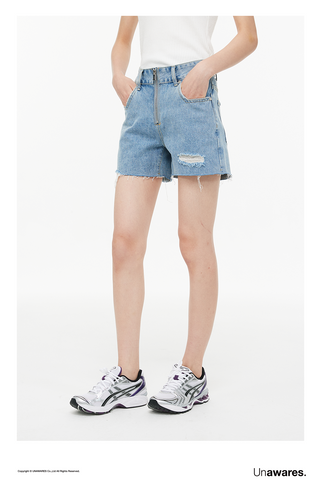 [UNAWARES] Zipper Brushed Ripped Denim Shorts