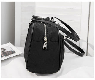 Versatile travel shoulder hand bag