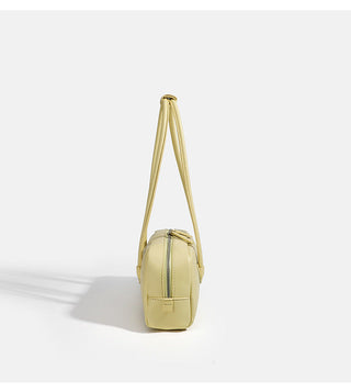 Large-capacity underarms handbag