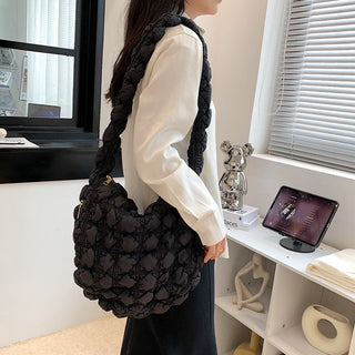 Korean versatile large-capacity puffer bag