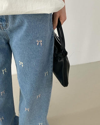 Embroidery Bows Loose jeans