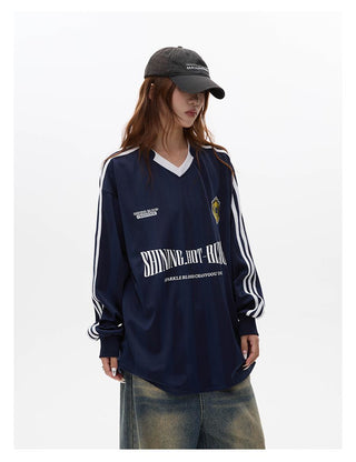 Striped long-sleeved sports jersey