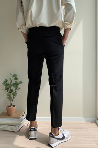 loose straight fit iron-free trousers