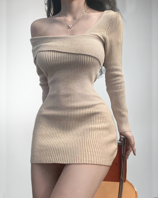 ASYMMETRICAL KNIT DRESS