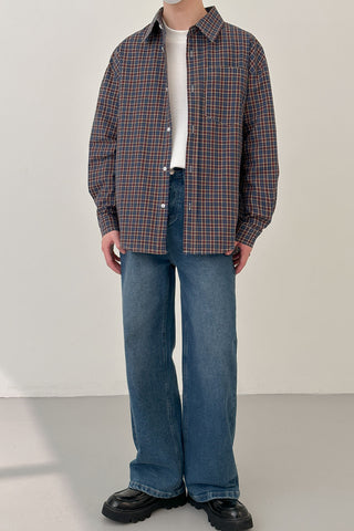 long-sleeved plaid shirt jacket