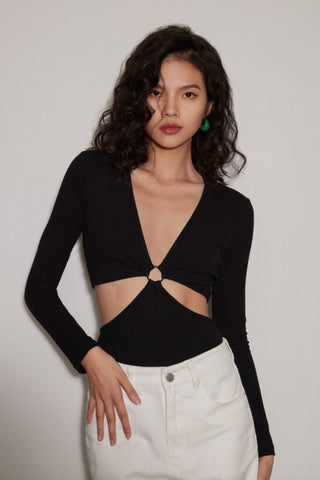 HOLLOW V-NECK Pre34 Bodysuit