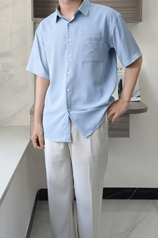 Minimalist loose iron-free short-sleeved shirt