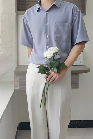 Minimalist loose iron-free short-sleeved shirt